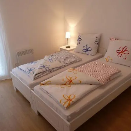 Appartement Fewo-15-2-ferienwohnung-in-graal-mueritz *